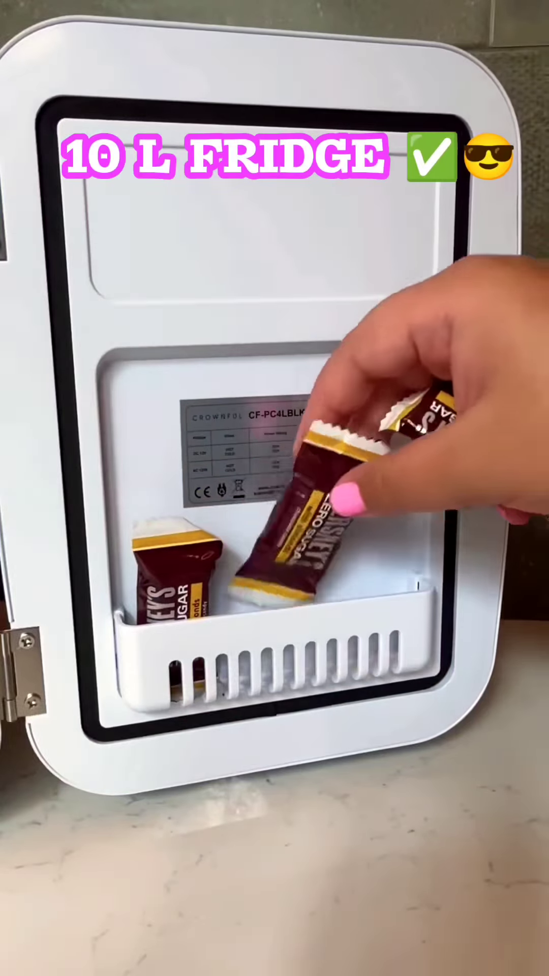 Chill On-The-Go with This Adorable Mini Fridge ❄️🧃