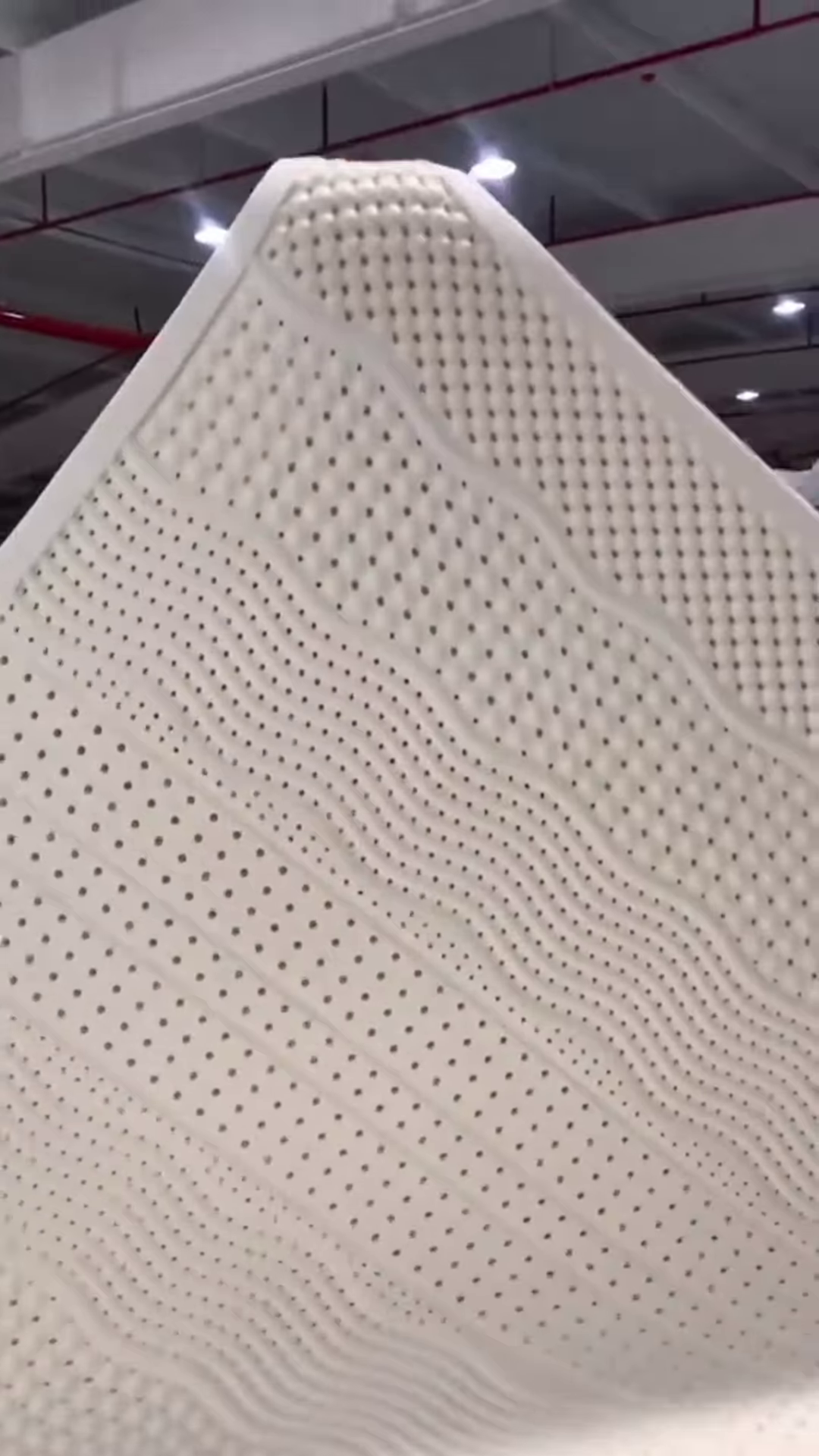 🌙 Ultimate Comfort Redefined: Smart Latex Mattress Topper 🛌