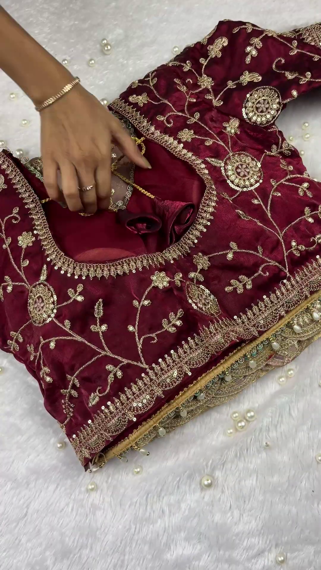 Maroon Velvet Heritage Blouse and Mauve Scalloped Organza Saree Set