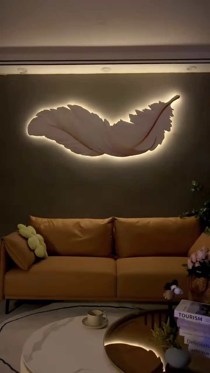 Elegant Large-Scale 3D Feather Wall Sculpture - Handcrafted Relief Art with Gold Accents for Modern Home Decor